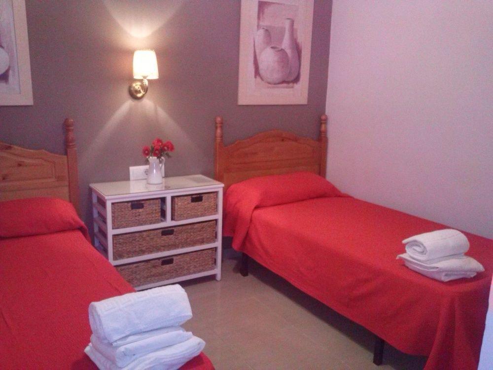 Pensión Tarantelo Conil 5*